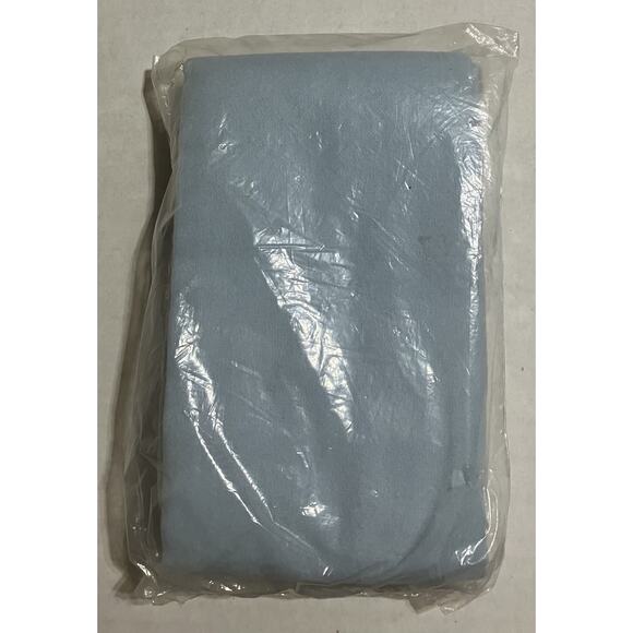 Vtg JCPenney Flannel Pillowcases Permanent Press 2 Standard Sz 20X30 Light Blue - Picture 2 of 3